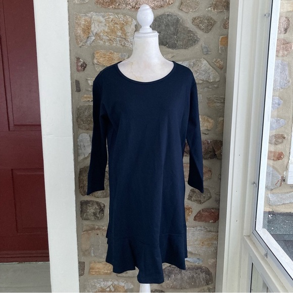 NWT Draper James Solid Tulip Long Sleeve Ponte Dress in Nassau Navy Sz Medium - Picture 3 of 12